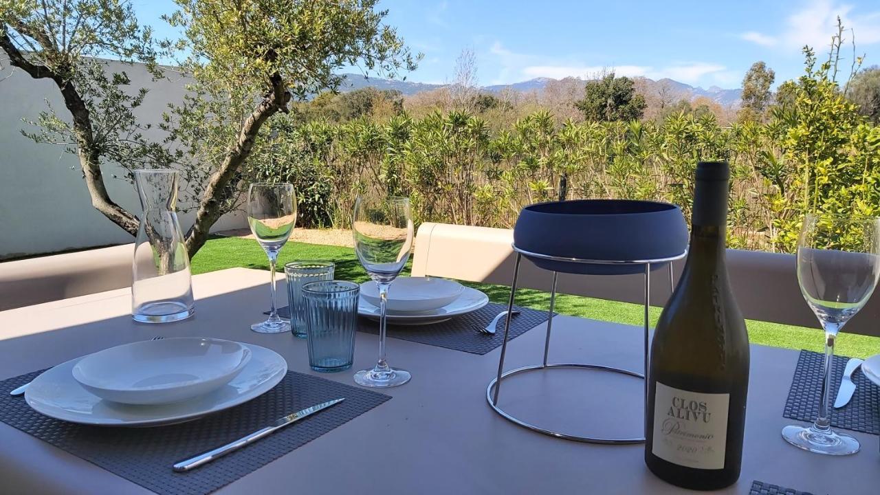 Villa Home Holiday A Cala Rossa ليسي المظهر الخارجي الصورة